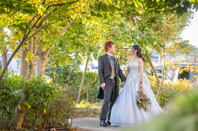 衣装チェンジ♡ガーデンで見つめ合うふたり