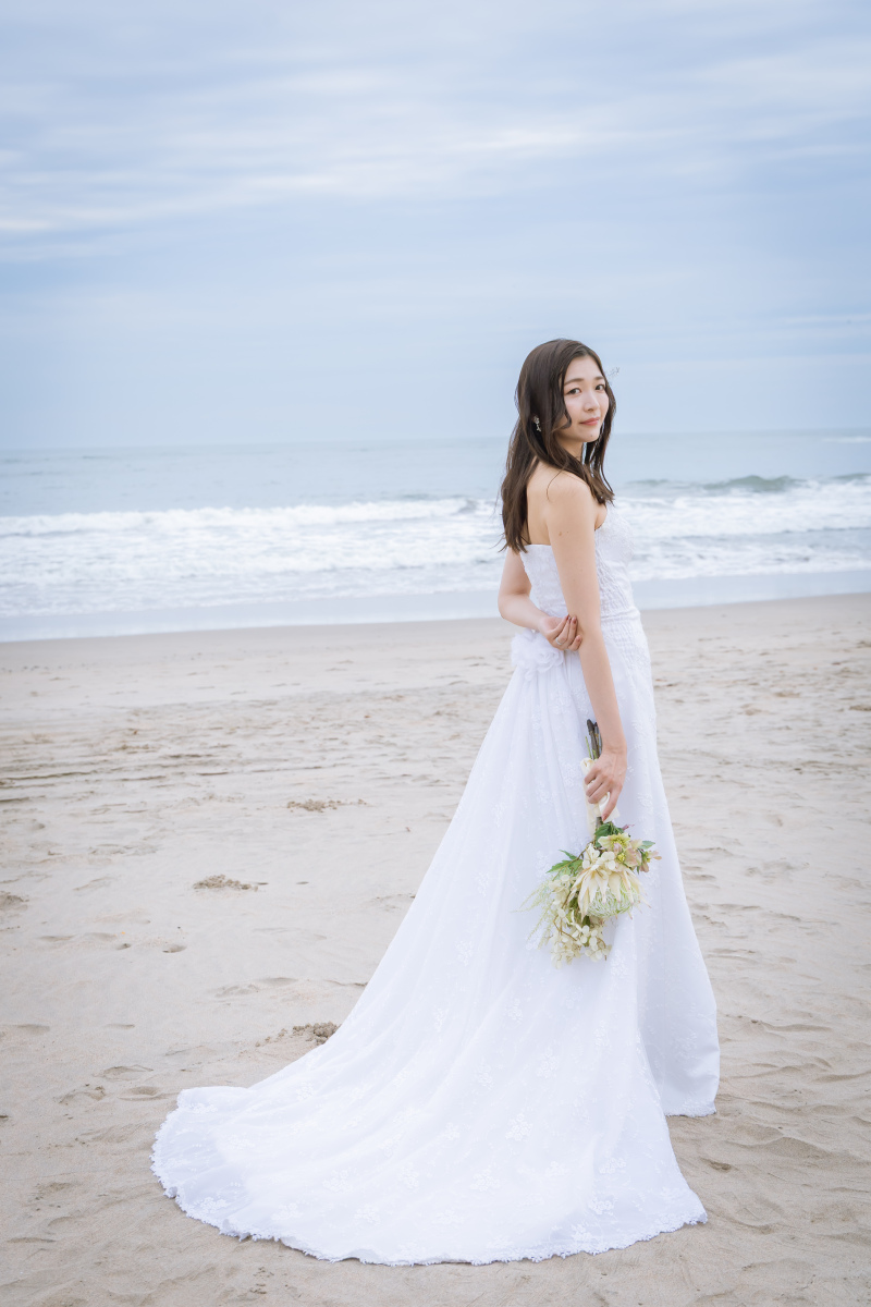 ドレスが映える新婦様ソロショット