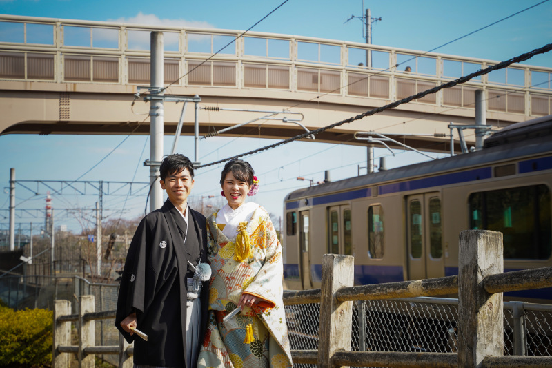 梅の時期だけ。幻の駅ホームで記念の一枚