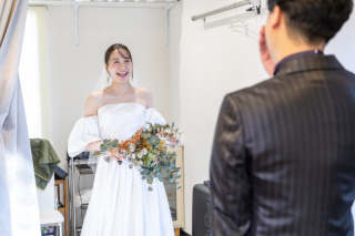 洋装ロケーション（ファーストミートシーンあり）