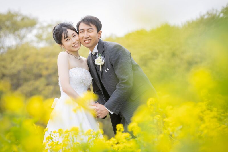 黄色いお花畑に包まれて