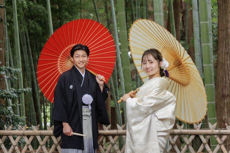 竹林と番傘で和の彩り