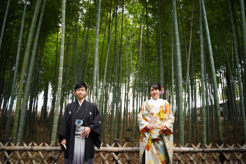 竹林に佇む。偕楽園ならではの景観の中で