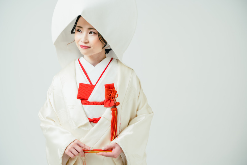 \早割特典付!/神秘的な撮影に˚⁎⁺˳✧༚【石切山脈&チャペル・スタジオ撮影】レタッチ10カット1.5万円分プレゼント♡