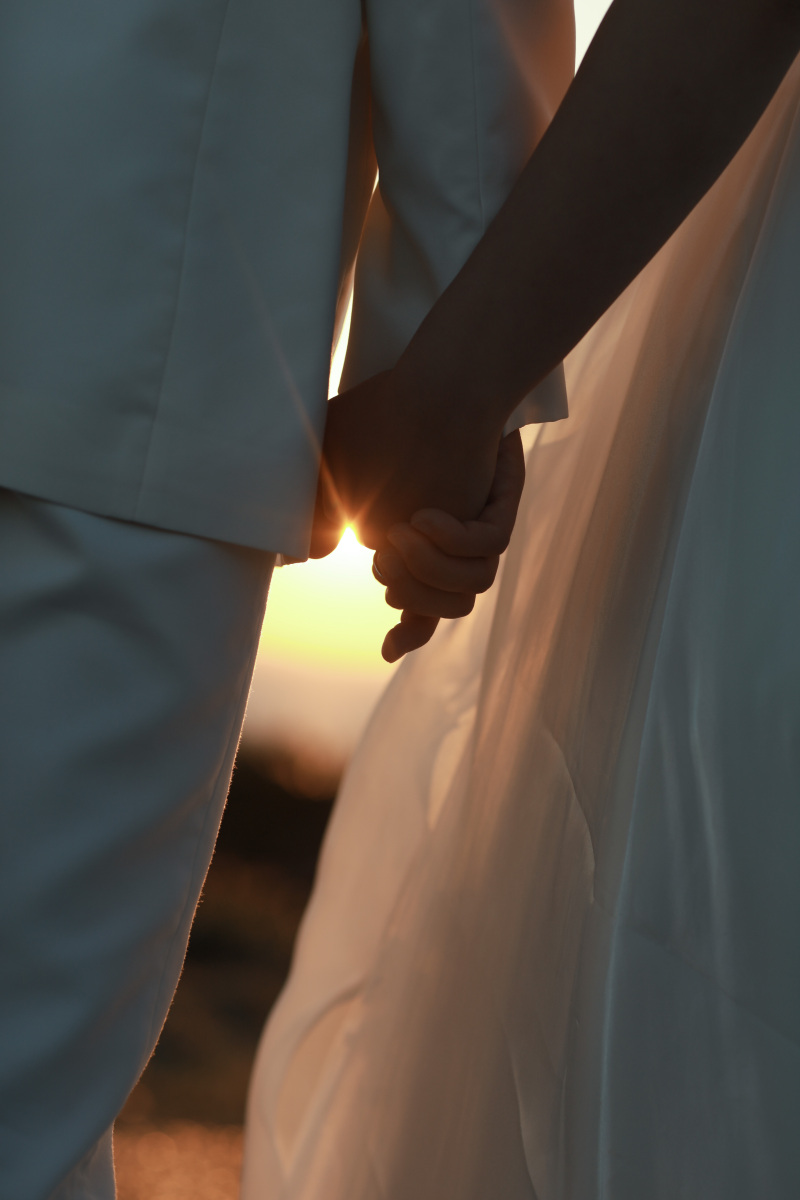 繋いだ手に想いを込めて