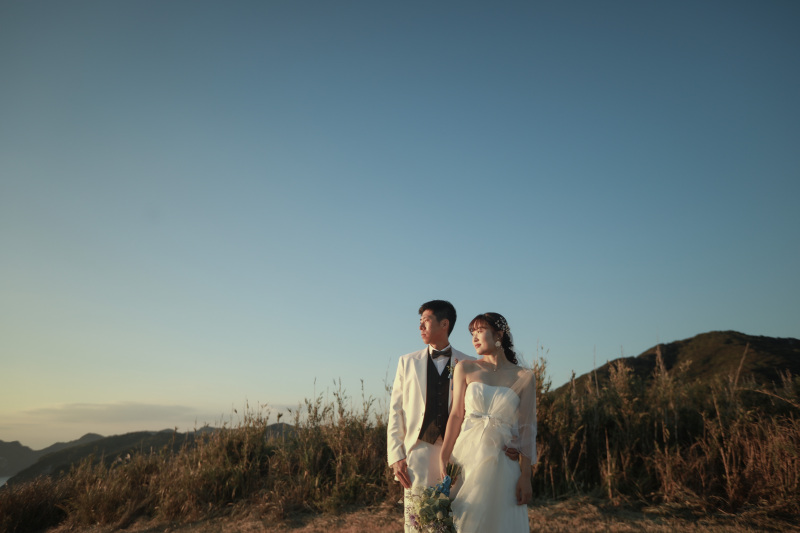 一瞬の空色を背景に