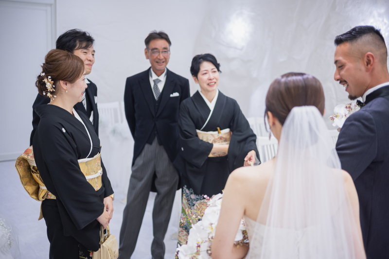 アンシャンテ伊豆_両親の衣装がある