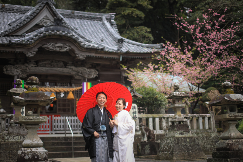 【白濱神社】鳥居と海のコントラストが美しい!和装ロケーションフォトプラン