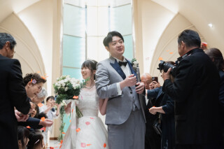 光と笑顔に包まれたアルシェチャペル挙式