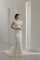 ウエディングドレス11130