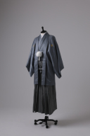 グレー紋付×グレー市松袴