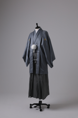 グレー紋付×グレー市松袴