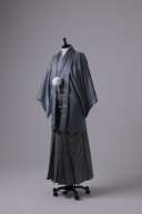 グレー紋付×ストライプ袴