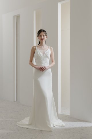 ウエディングドレスWD01308