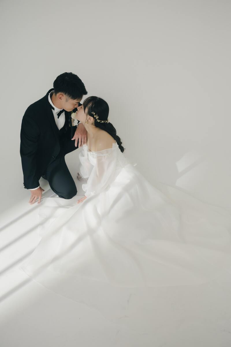 ホワイト×ブラックでオシャレ可愛く♪