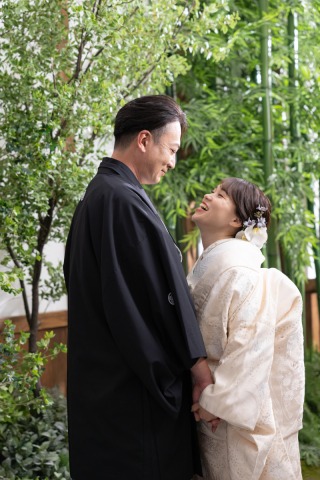 和装でスタジオ撮影