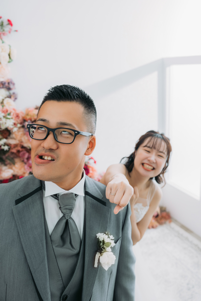 お二人らしいポーズで撮影！