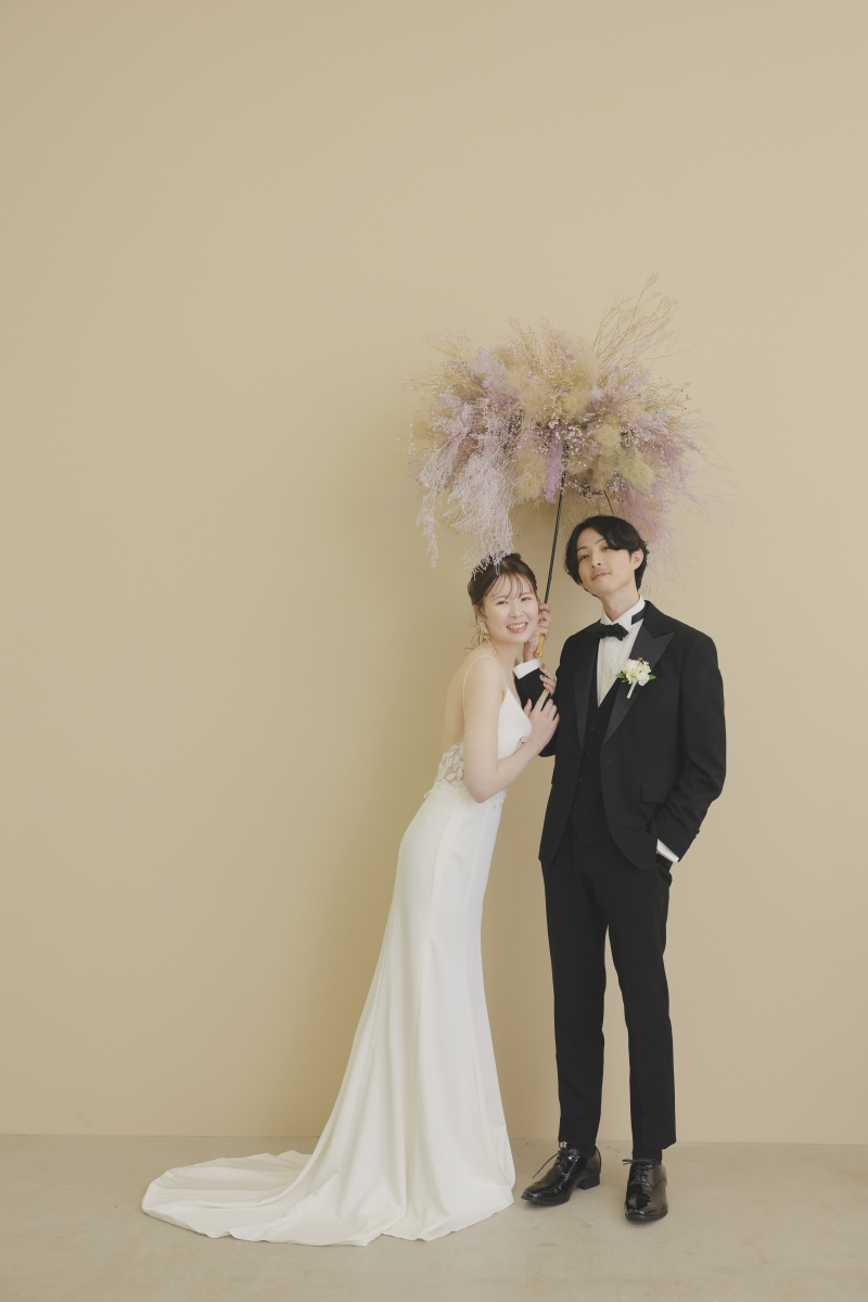 ベージュ×フラワーアンブレラ