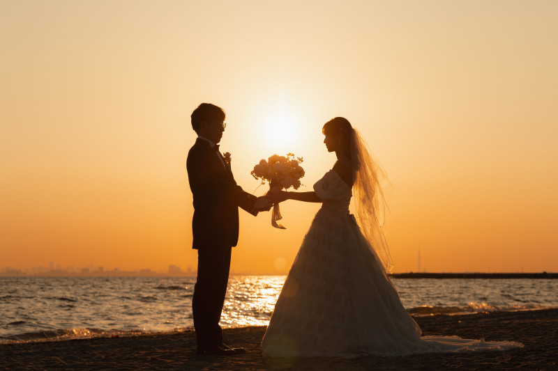 空一面に広がるオレンジ色