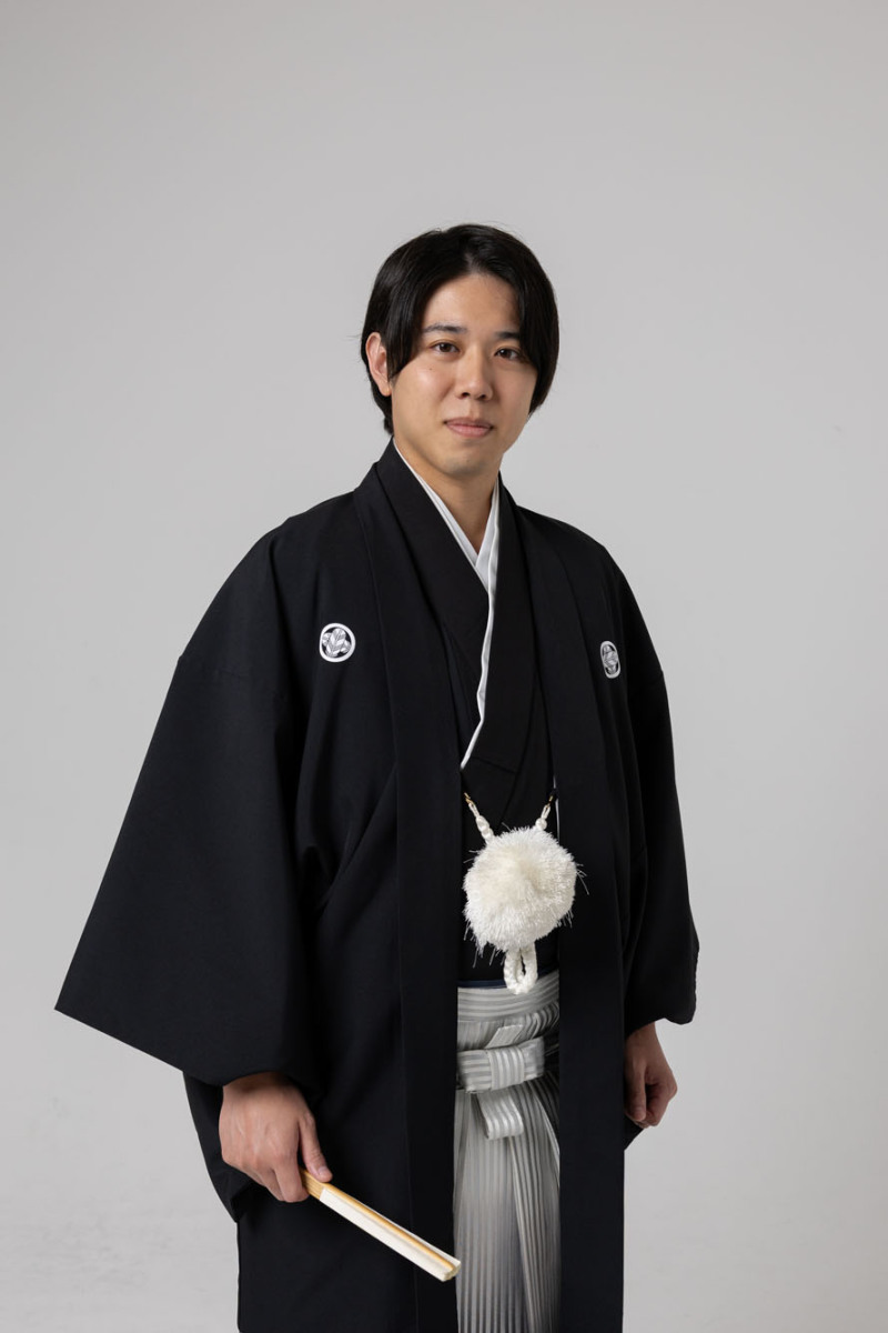 新郎ソロ半身ショット