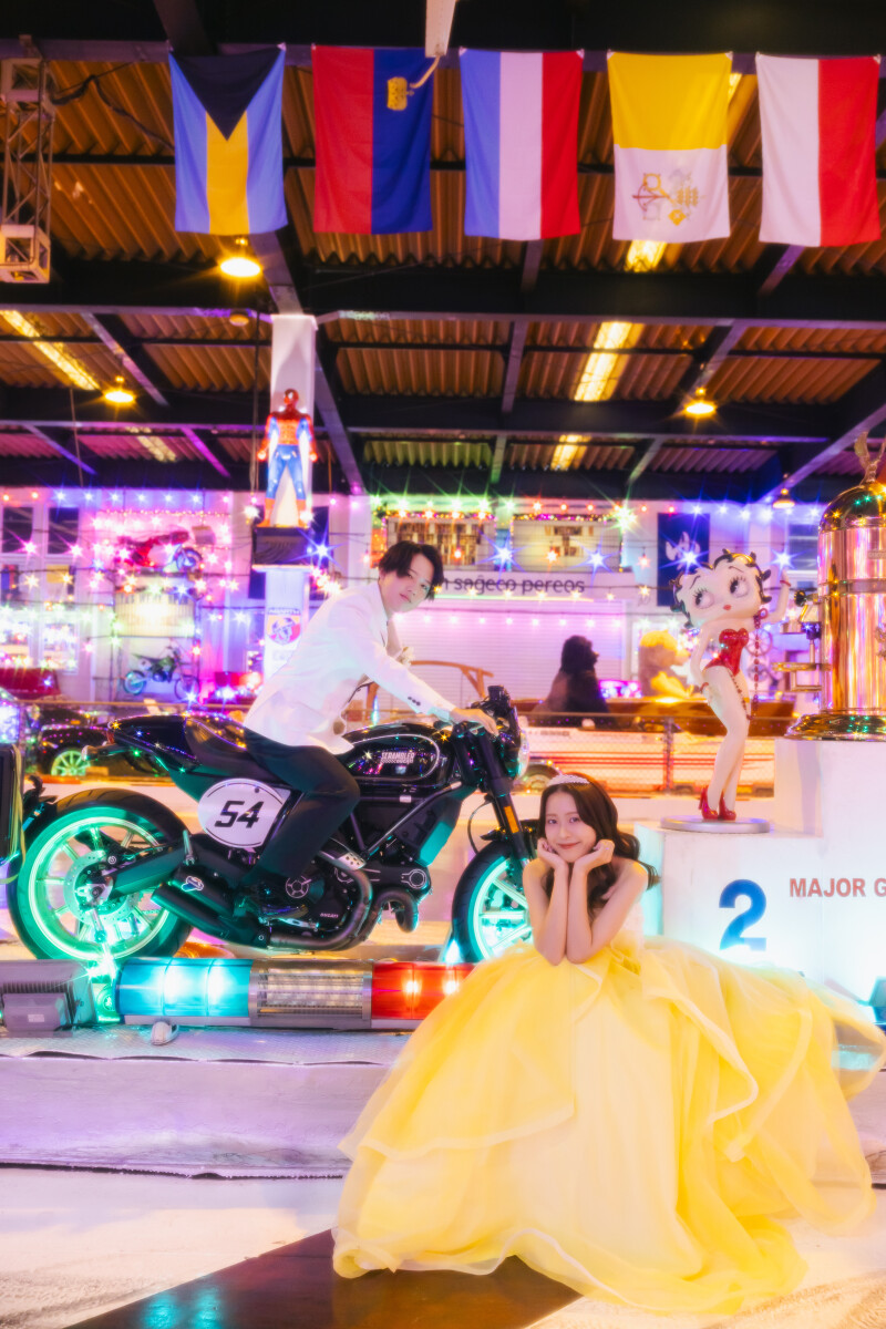 お次はバイクで!