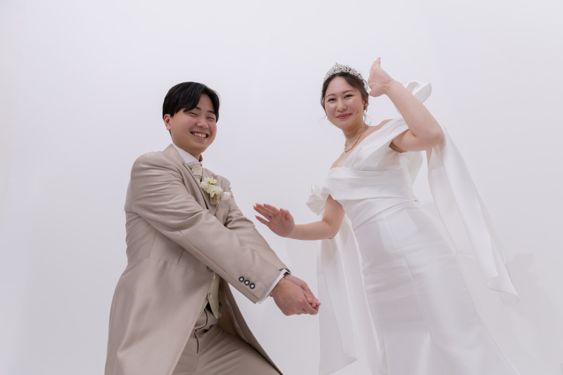 思い出のポーズで！