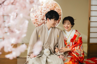 屋内庭園スタジオでお二人らしく！