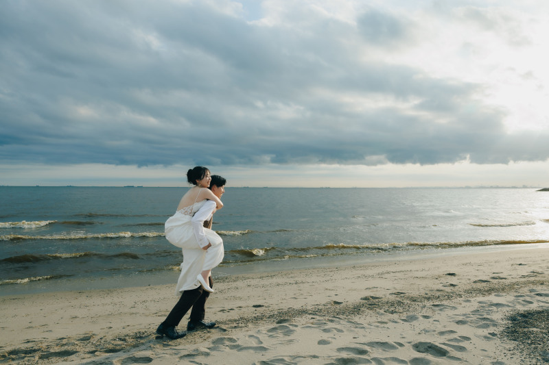 太陽に向かって