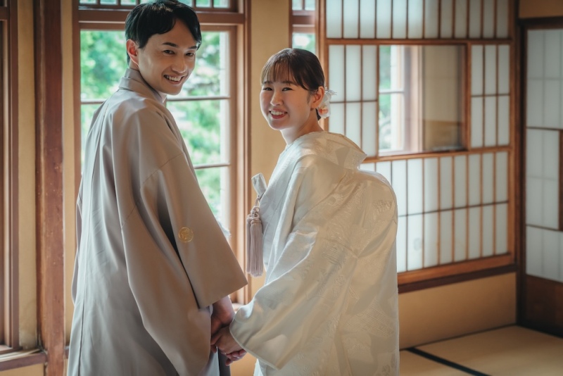 振り向き