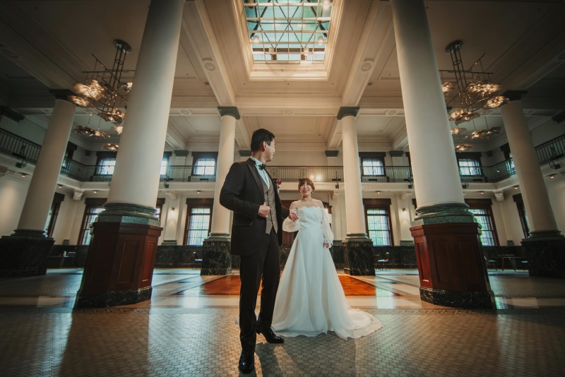 ご新郎様が導いて