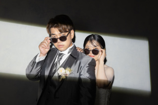 凛々しい雰囲気でクールに