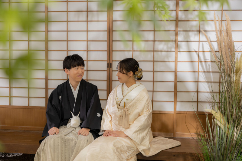 縁側で過ごす、お二人らしいひととき