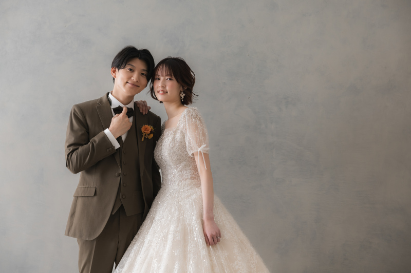 グレーの背景でクールに!