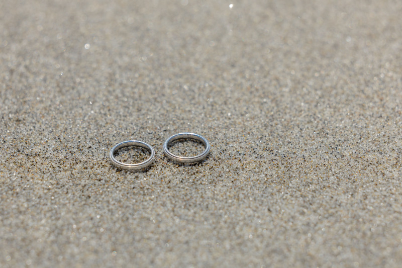指輪だけのショットも