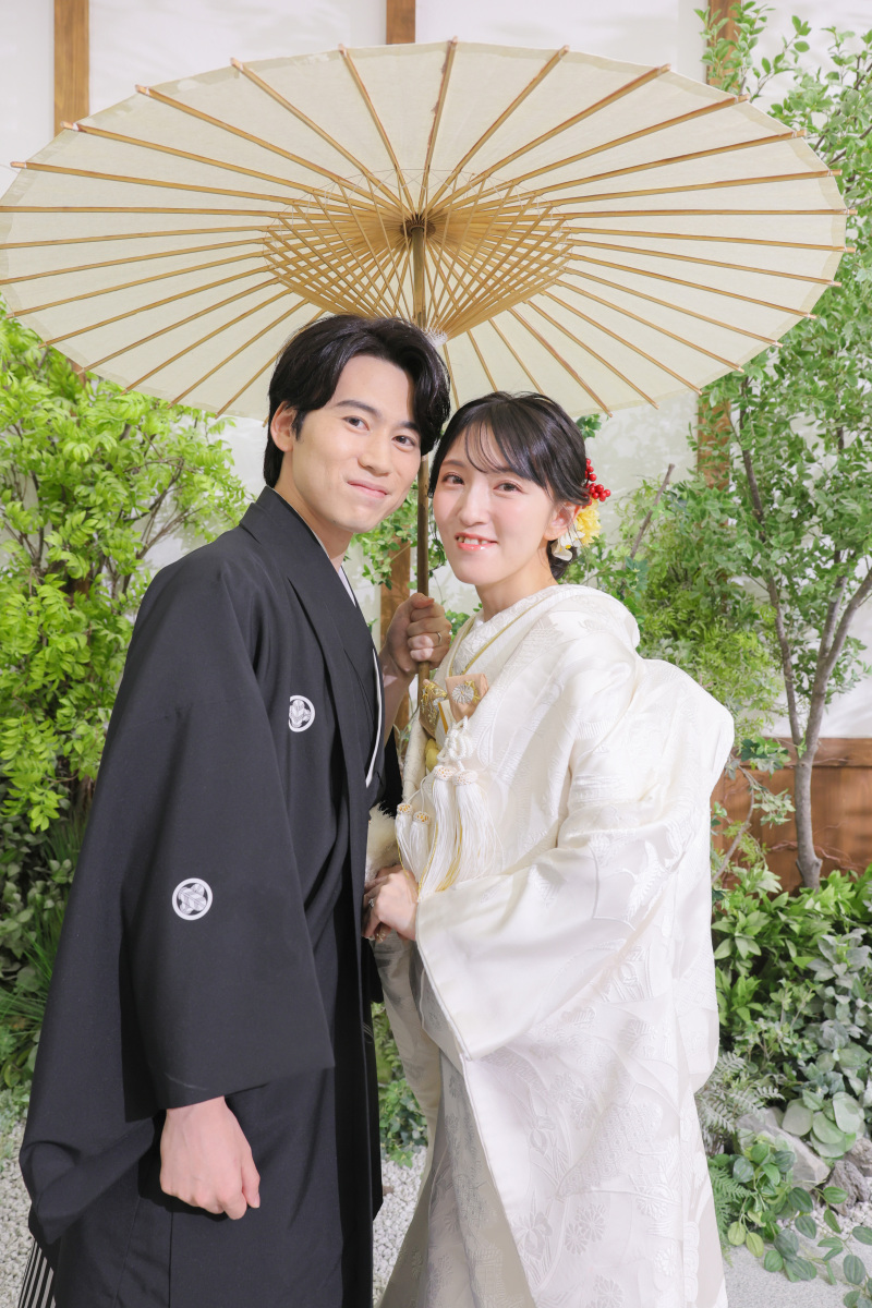 相合い傘で魅せる仲良しショット
