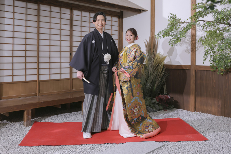 屋内庭園スタジオで。