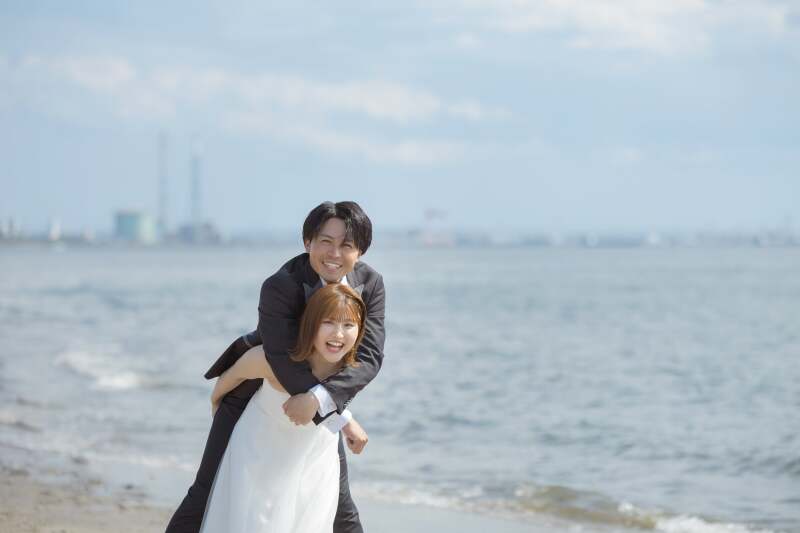 ご新婦様がおんぶ！！