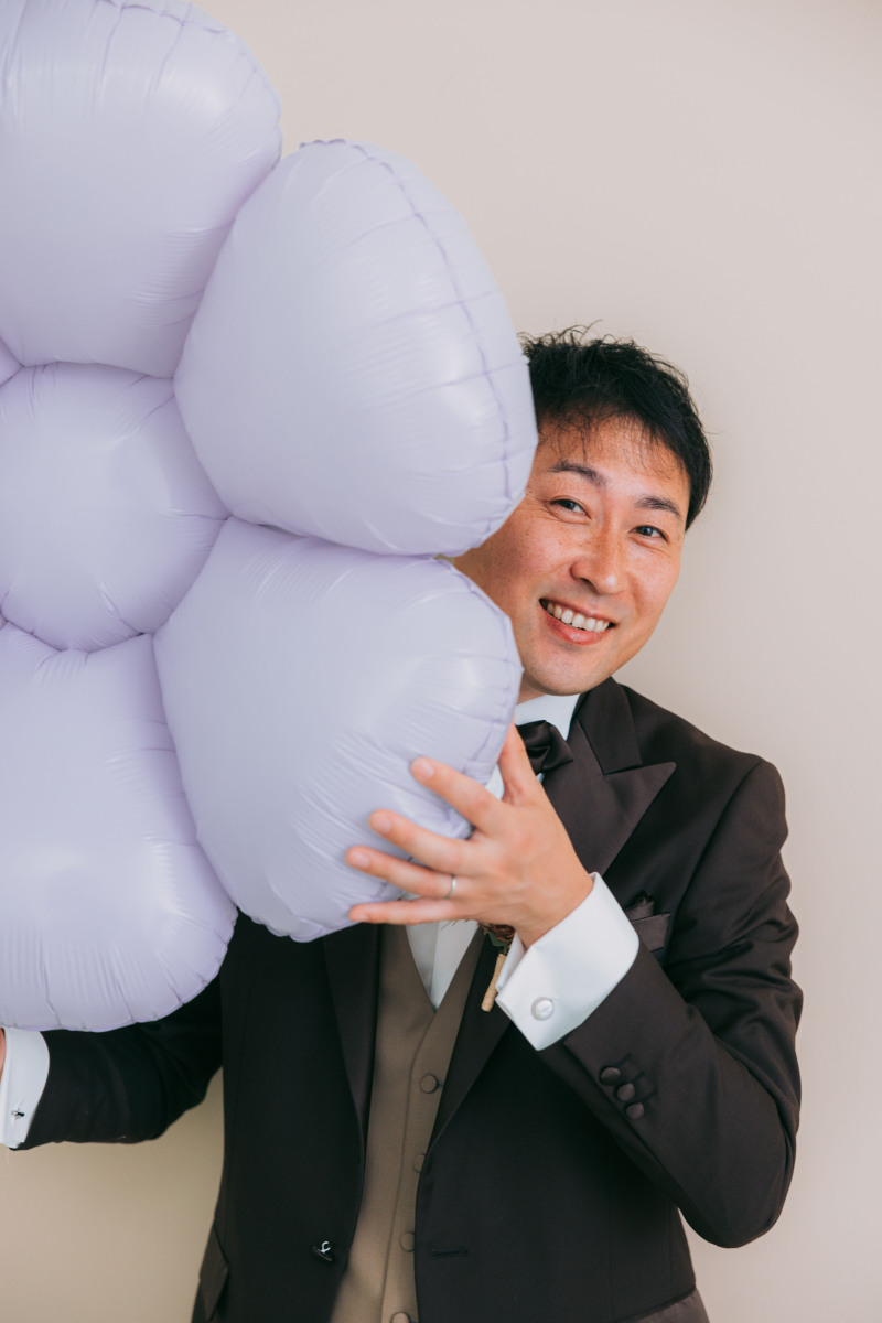 新郎さんひょっこり