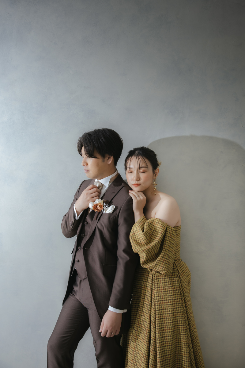 グレー背景はカッコよく!