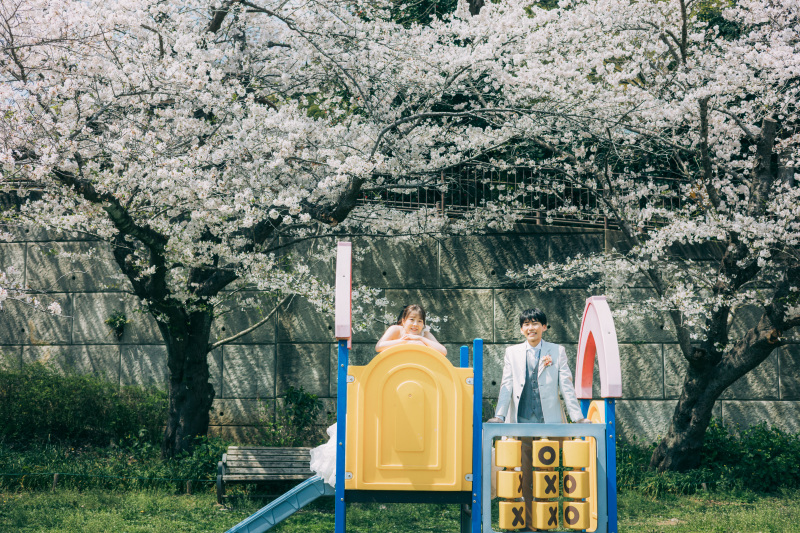 遊具を使って遊び心ある撮影に！