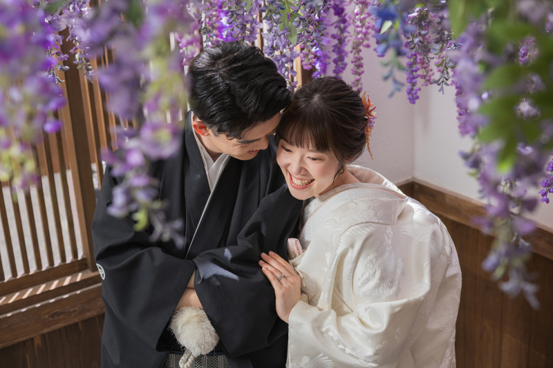 屋内庭園で笑顔がいっぱい