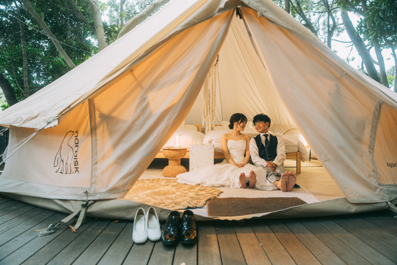 テントの中に入って