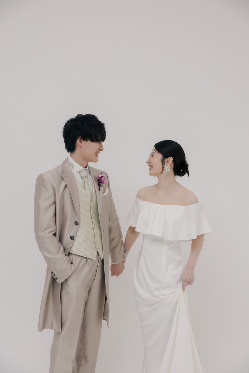 手を繋いでわちゃわちゃ♪