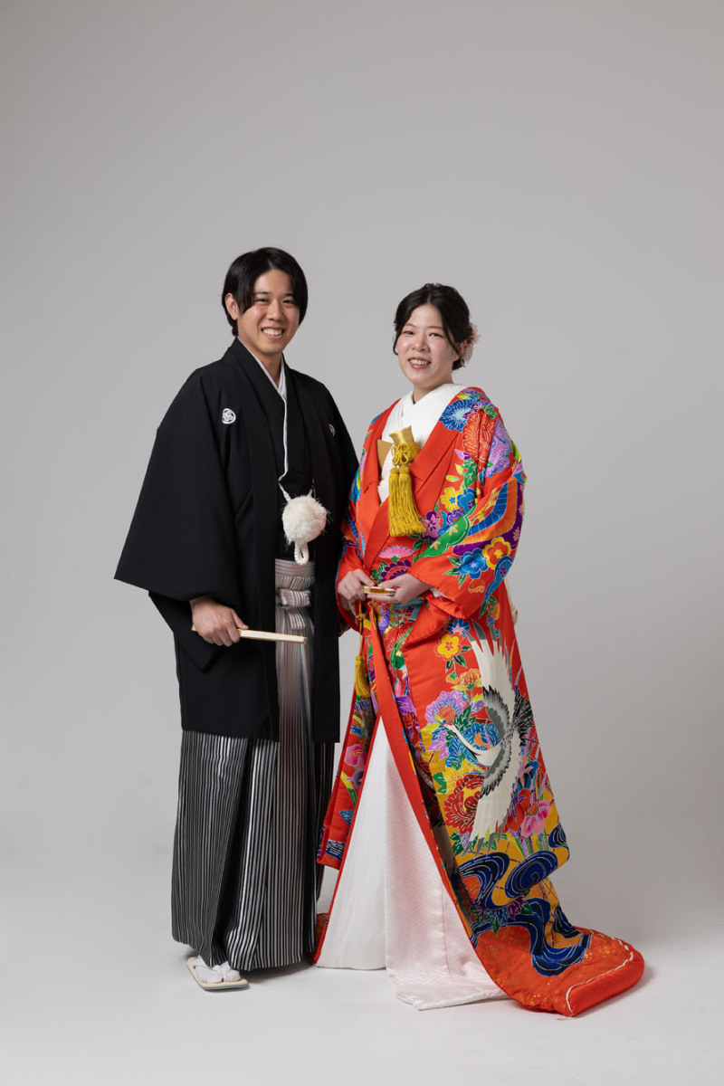 フォーマルだけど笑顔で