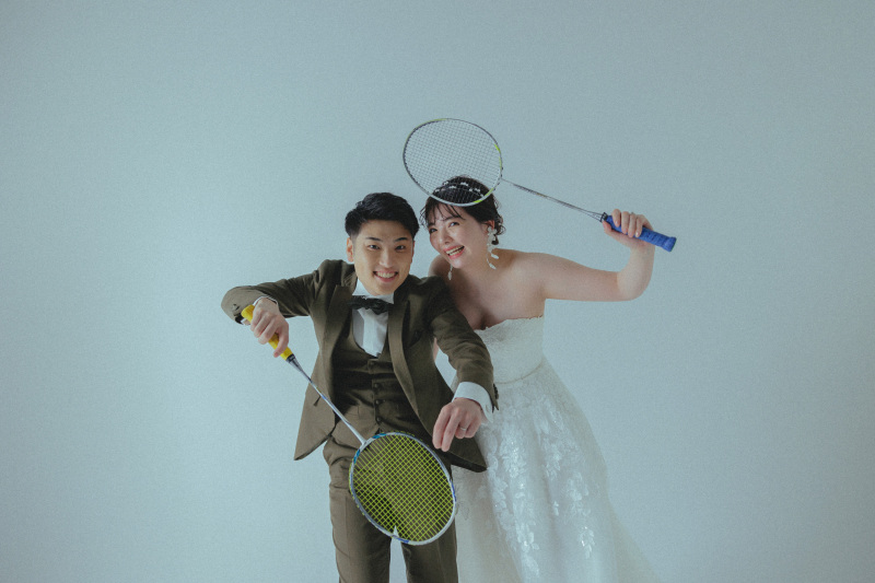 新婦さんはバドミントン！