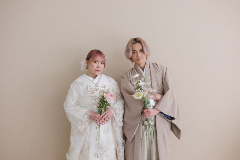 淡い色合いがとてもよくお似合いです