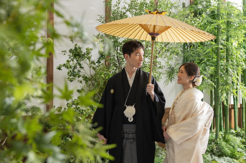 相合傘で歩きながら