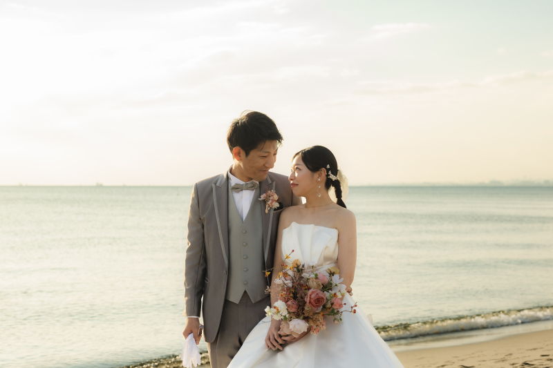 見つめ合いカット！