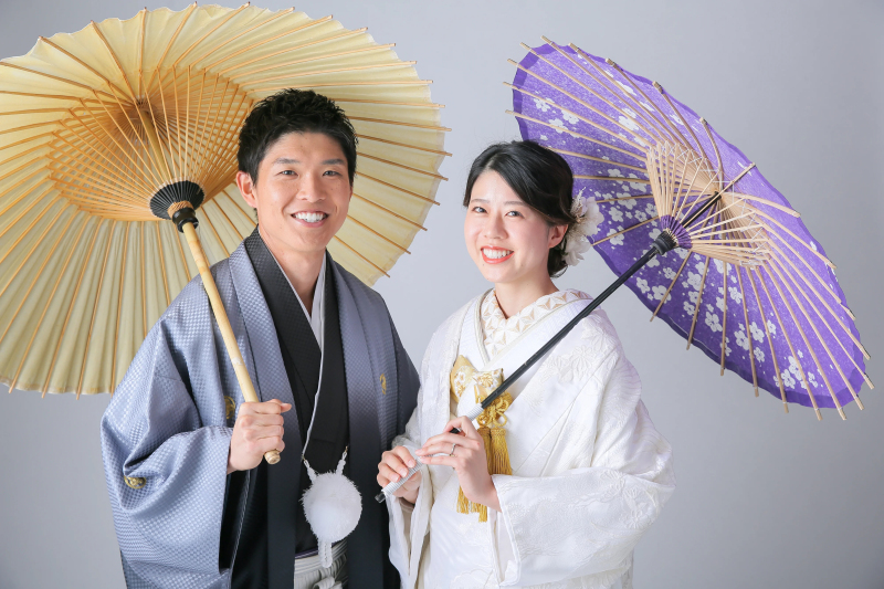 【フォーマルなお写真を希望の方へ!】和装スタジオプラン|全データ美肌レタッチ付き(100カット) + 台紙1冊