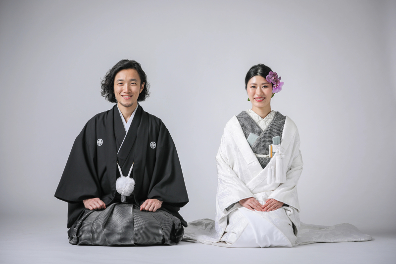 【フォーマルなお写真を希望の方へ!】和装スタジオプラン|全データ美肌レタッチ付き(100カット) + 台紙1冊